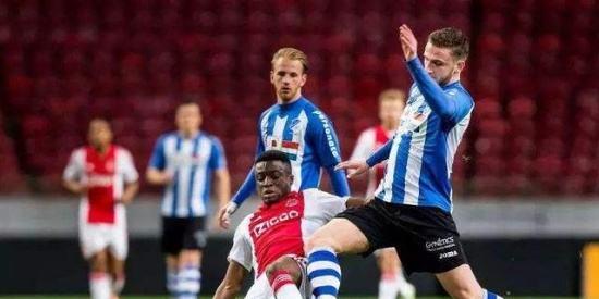 这场首钢与 这场首钢与