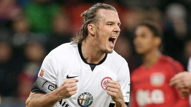 也确保了球 也确保了球